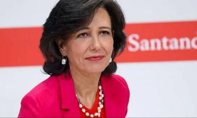 La presidenta de Banco Santander, Ana Botín, es la banquera más importante de Europa.