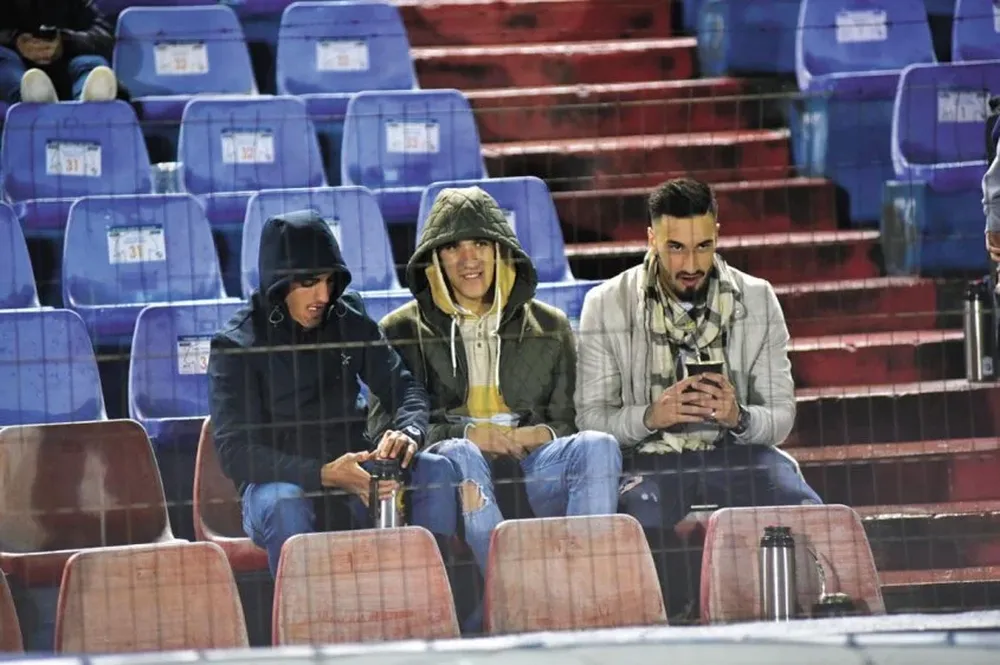 Erick Cabaco, estuvo en el Parque Central, el zaguero, tras jugar en Nancy, de Francia, regresa a Nacional