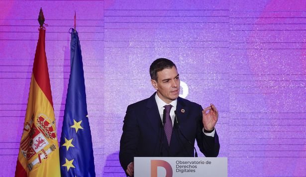 Pedro Sánchez diserta en el acto de presentación del Observatorio de Derechos Digitales, en Madrid