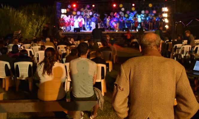 Carnaval: espectáculos gratuitos en varias zonas de Montevideo.