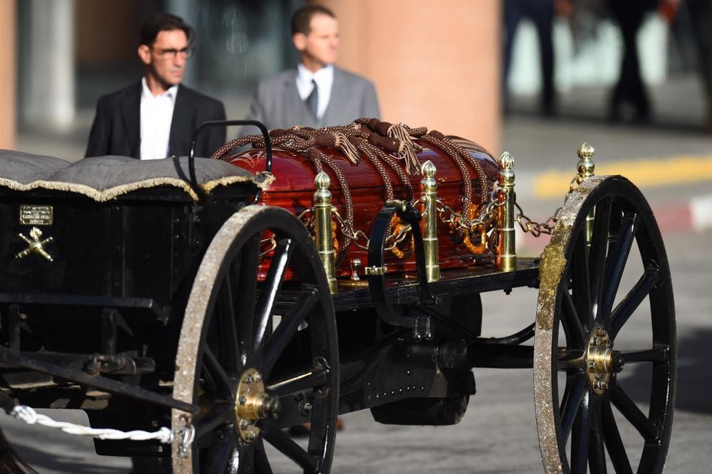 Anunciaron cambios en el velatorio de Pepe Mujica&nbsp;La cureña que traslada el féretro del&nbsp; expresidente uruguayo (2010-2015), José «Pepe» Mujica, se prepara para salir de la Torre Ejecutiva en Montevideo el 14 de mayo de 2025. Foto: DANTE FERNANDEZ / AFP