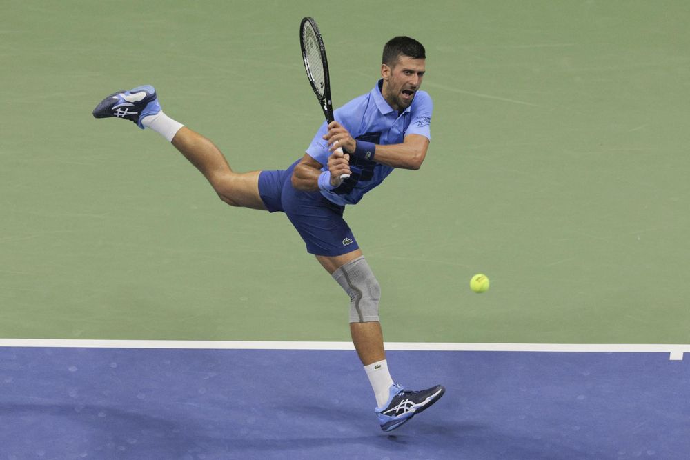 Novak Djokovic sigue a paso firme.