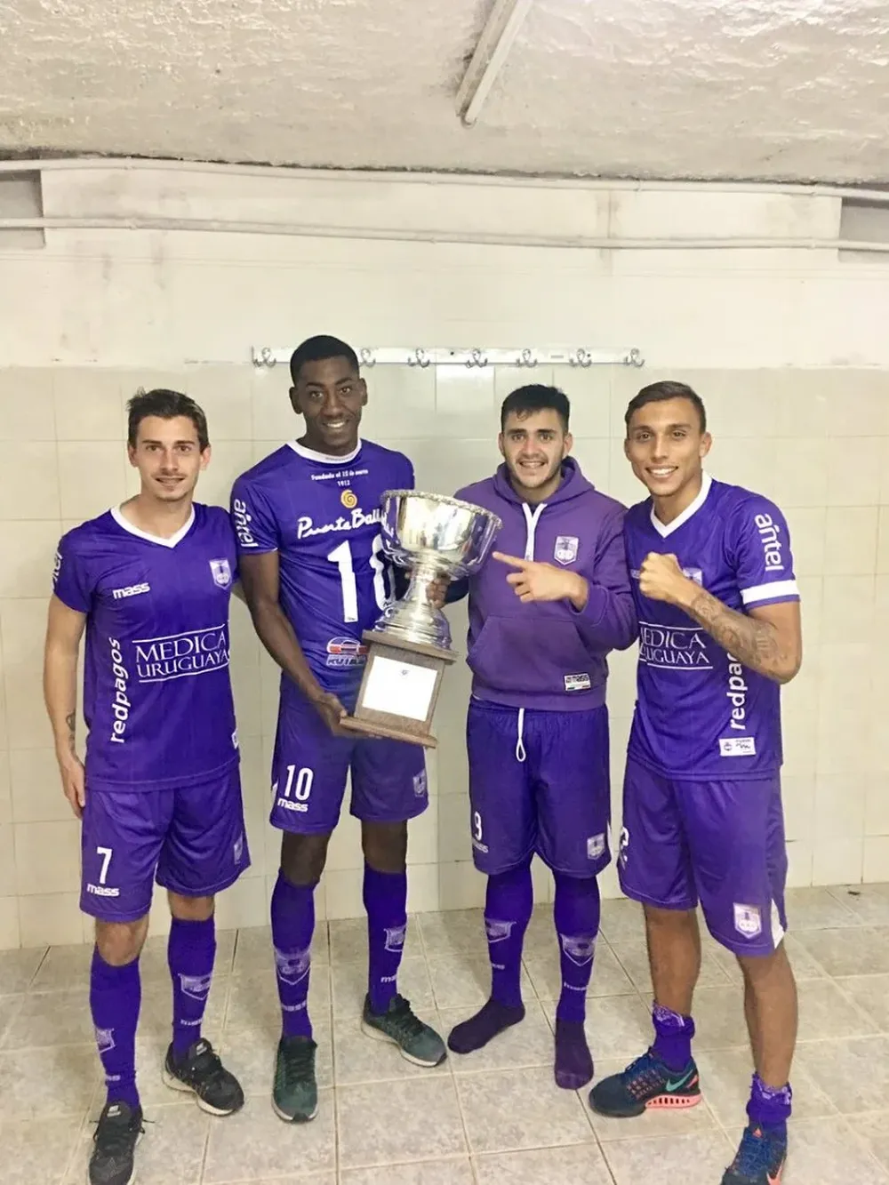 Facundo Castro, Carneiro, Maxi Gömez y Suárez