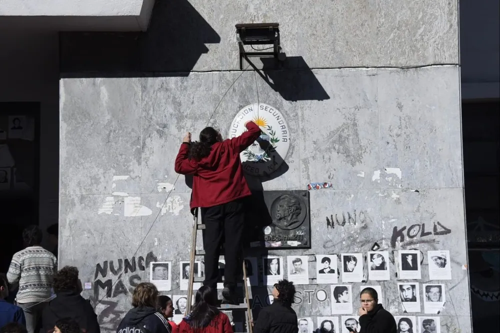 El gremio estudiantil del Liceo Zorrilla ocupó el centro este martes
