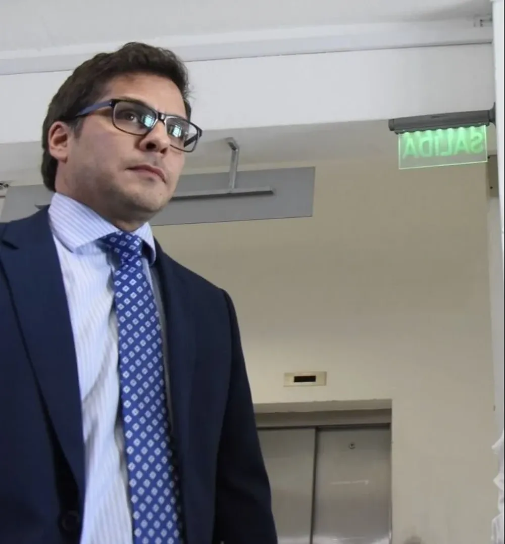 El abogado Rodrigo Martínez es el defensor de Horacio Tejera y Graciela del Vecchio