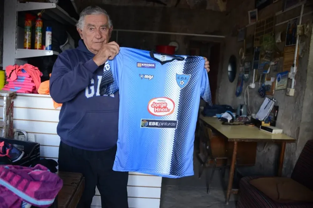 Walter Gómez, encargado de utilería.