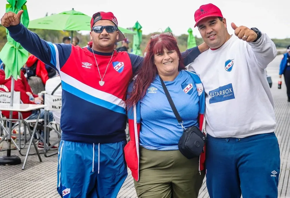 Hinchas de Nacional en Buenos Aires