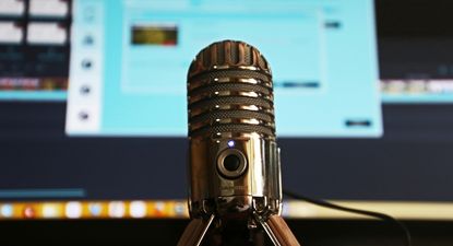 El Observador | pexels-magda-ehlers-pexels-1054713