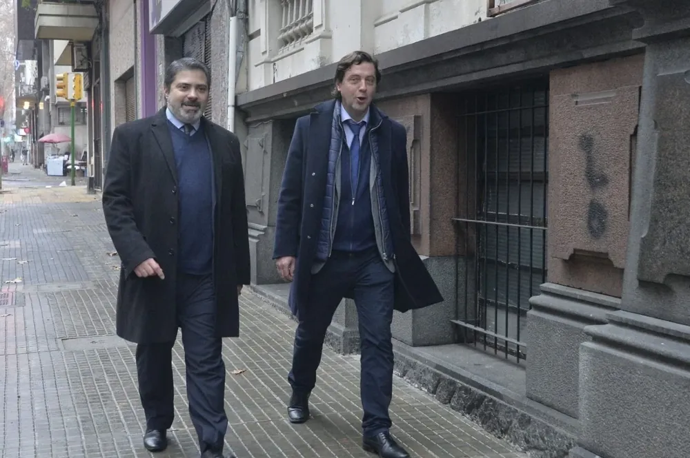 Gastón Tealdi, vicepresidente de la AUF, e Ignacio Alonso, presidente