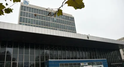 BROU habilitó atención presencial para préstamos a jubilados: cómo es el cronograma