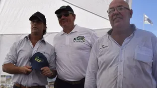 Luis Lacalle Pou, Richard Skorubski, y Jorge Andrés Rodríguez, presidente de la Asociación Rural de Soriano.