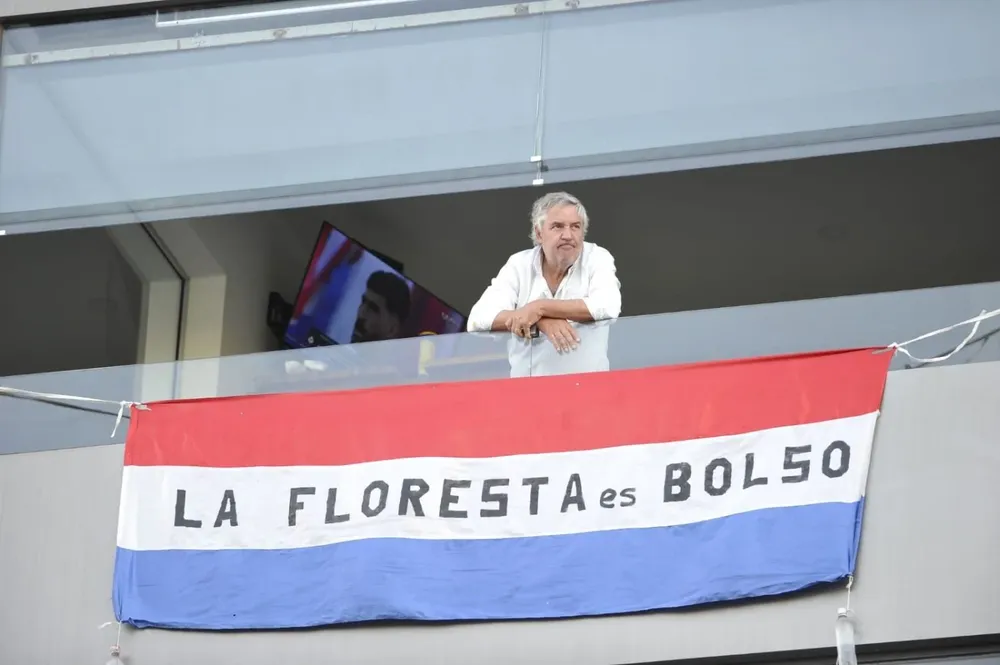 La Floresta, presente