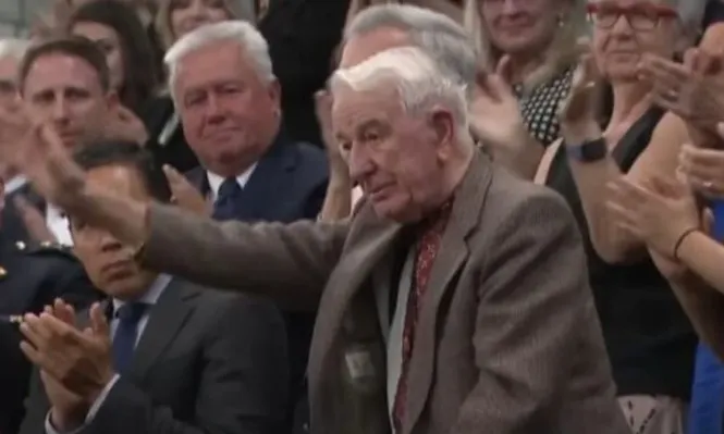 Yaroslav Hunka durante el homenaje que se le rindió en el Parlamento canadiense.