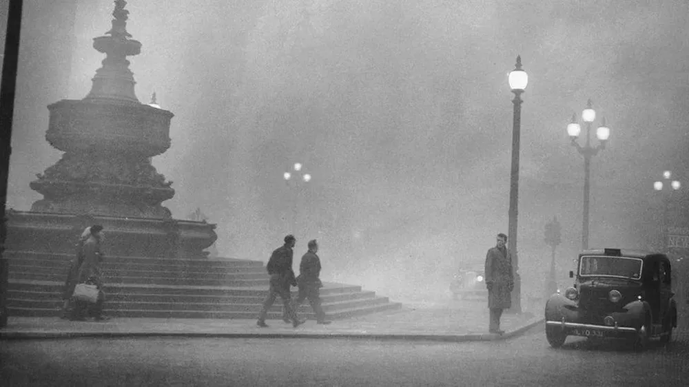 Picadilly Circus, Londres, en 1952