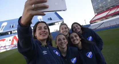 La selfie con la Abdón de fondo