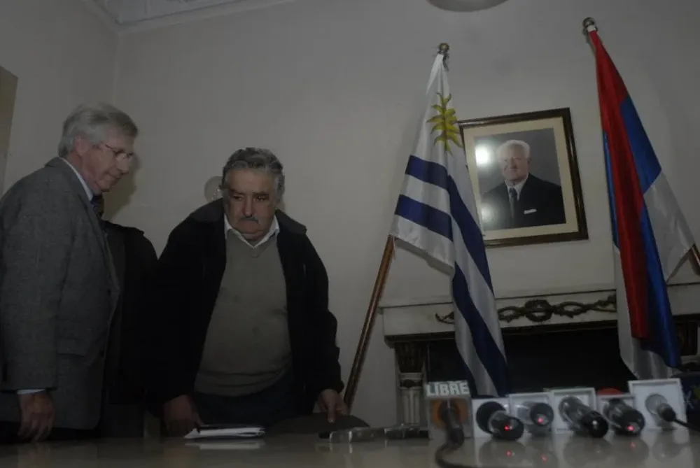 Luego de una discusión nada amigable, Astori aceptó en 2009 ser compañero de fórmula de Mujica