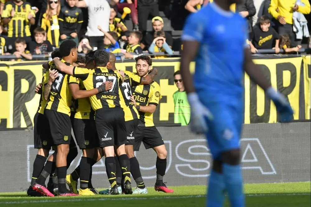 Peñarol jugará contra el noveno del Apertura en la primera fecha