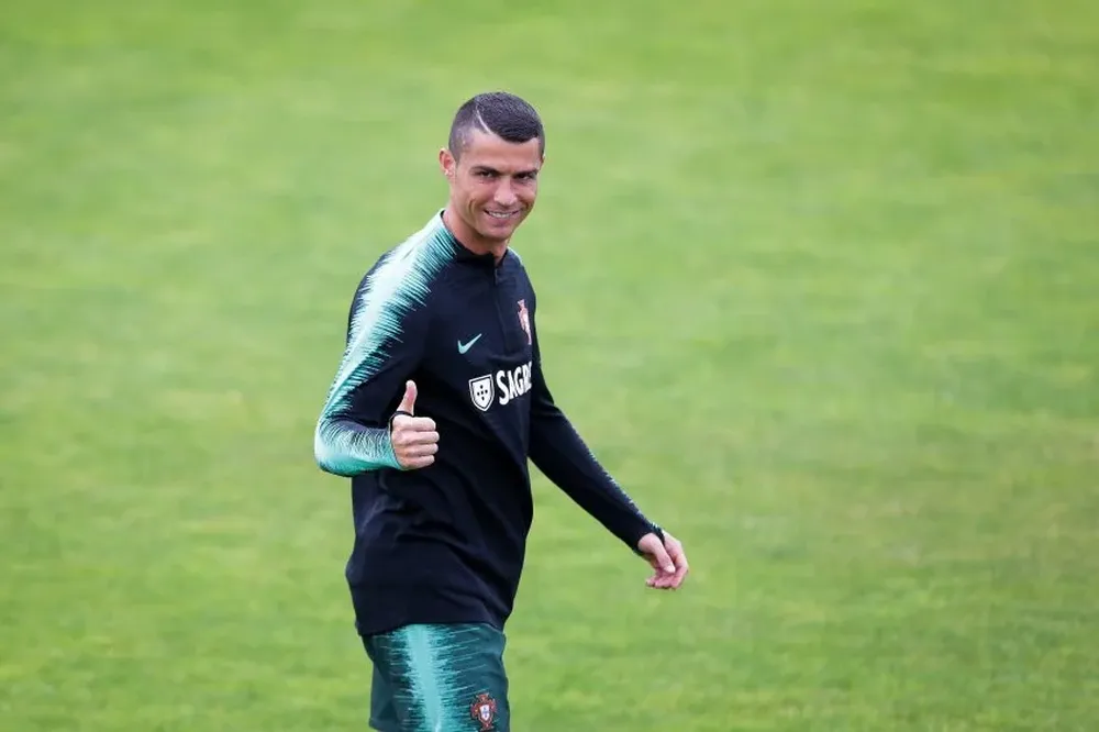 Ronaldo se integró a los entrenamientos de Portugal