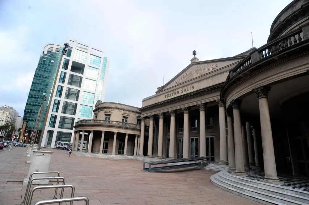 El Teatro Solís será la sede central de un homenaje al escritor Gabriel García Márquez