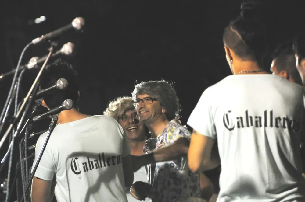 Caballeros exhibió la parodia Conduciendo a Miss Daisy