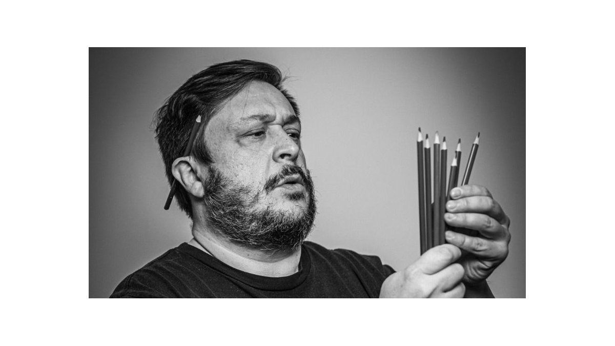 Denunciaron a Hernán Casciari por estafa: el escritor argentino se defendió y dijo "es un momento triste para mí"