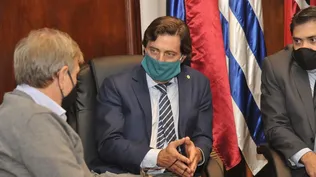 AUF y Mutual quieren empezar el 1º de agosto y piden explicaciones al gobierno por regreso el 15