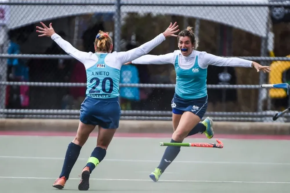 Agustina Nieto y Teresa Viana