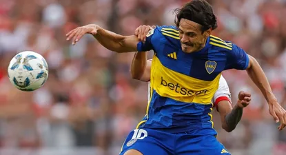 Cavani jugó hasta los 61 minutos