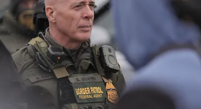 ante la tension en minneapolis, trump desplaza a greg bovino de los operativos y acepta reducir la cantidad de agentes
