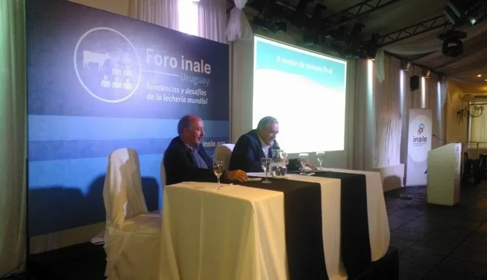 De Izaguirre y Benech cerraron el foro del Inale