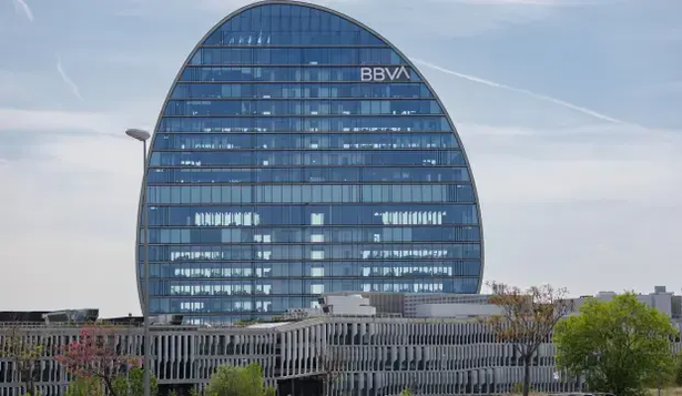 BBVA gastará más de 1.400 millones de euros en reestructurar el Sabadell