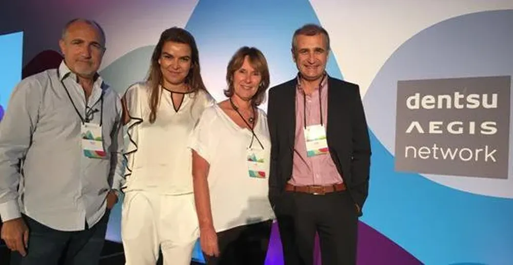 Gonzalo Suárez, Claudia Colaferro, Laura Clavera, Álvaro Suárez