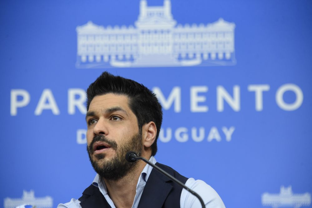 Andrés Ojeda en la presentación de Gabriela Fossati como adherente a su candidatura. Archivo
