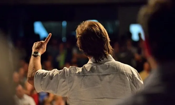 Luis Lacalle Pou se vio obligado a contradecir públicamente a dos asesores