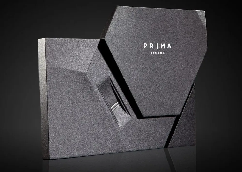 Prima Cinema es el Netflix de los millonarios. El sistema completo cuesta US$ 35.000; cada película, US$ 500