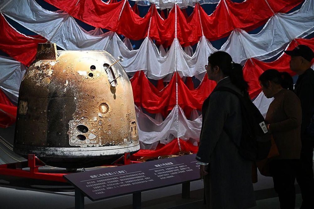 En 2024, China no solo logró enviar con éxito una sonda al lado oculto de la Luna, sino traer a la Tierra muestras de su suelo.