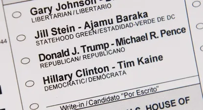 trump cabeza a cabeza con clinton luego de nueva investigacion del fbi