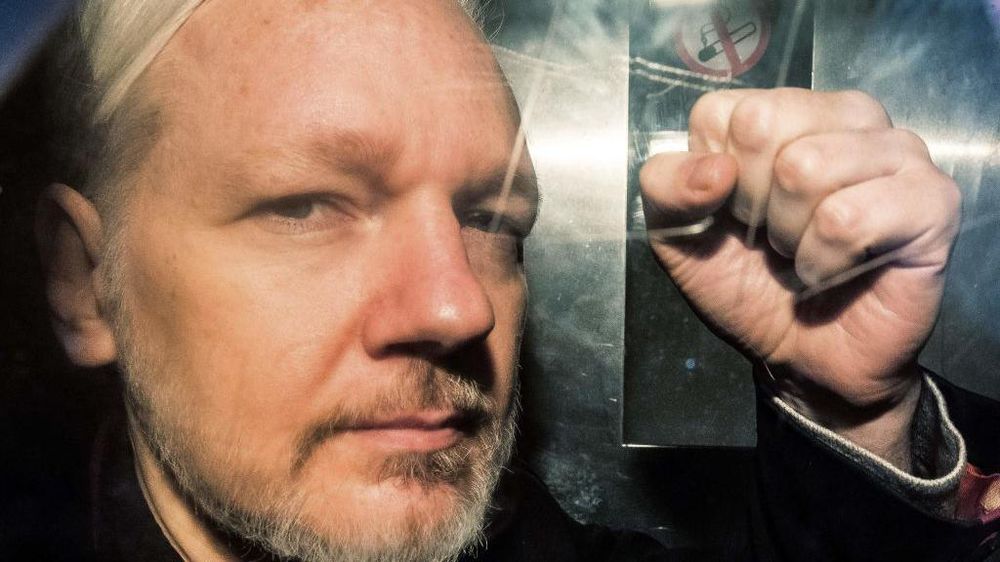 Assange en una imagen de 2019 tras su detención en Londres.