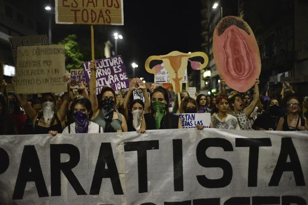 La Intersocial Feminista se mostró en desacuerdo con la inclusión de la LUC en las actividades del PIT-CNT el 8 de marzo