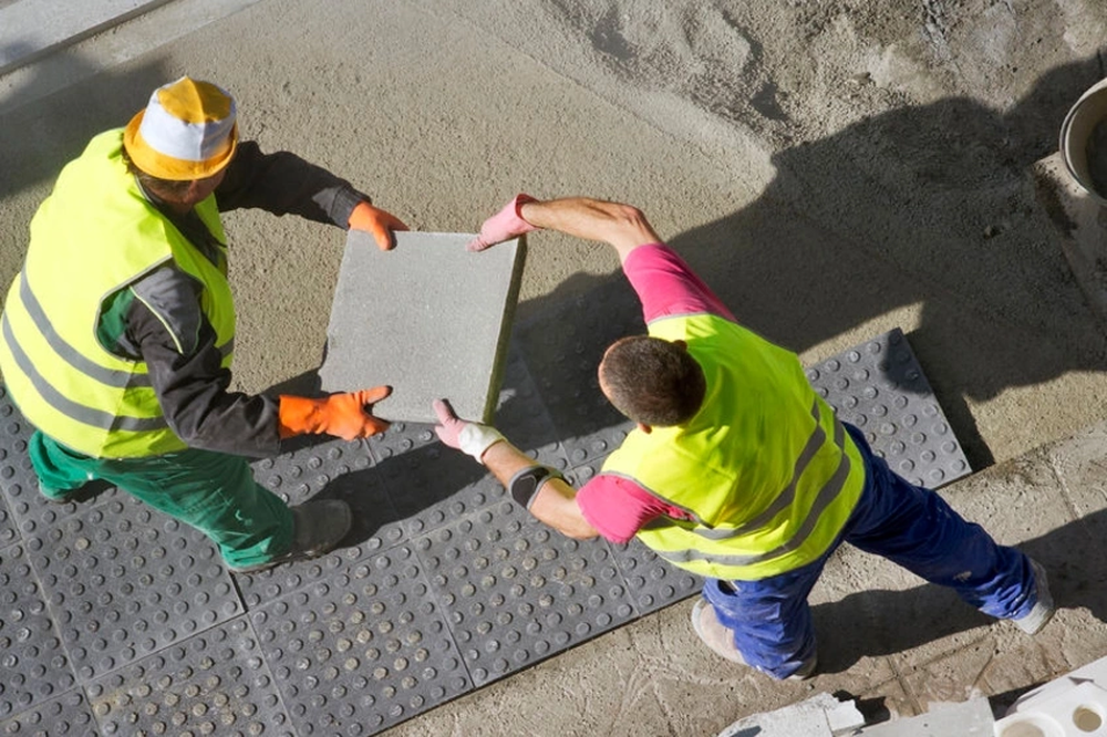 Crece el emple extranjero.