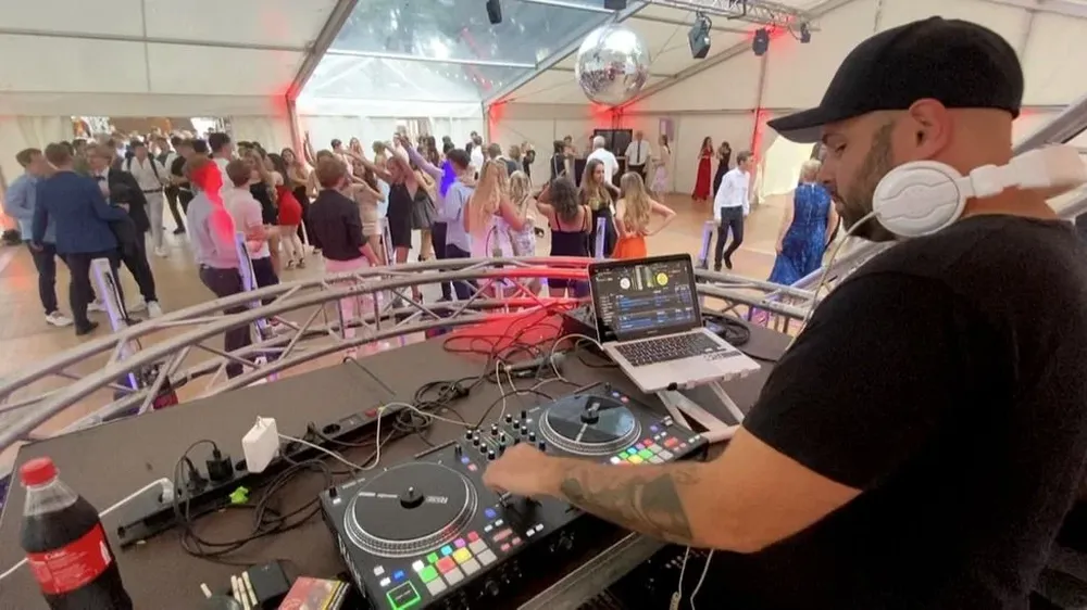 Hay una generación de alemanes que jamás ha visto otro líder que no sea Merkel.