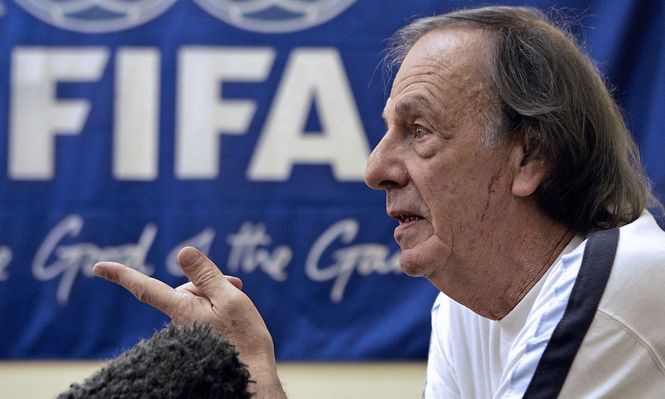 César Luis Menotti