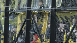 Hinchas de Peñarol en el Viera
