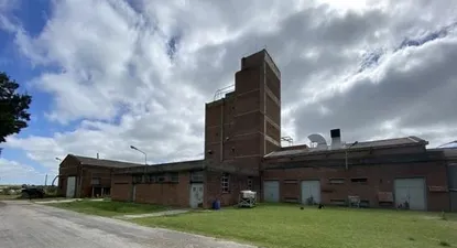Gran planta industrial en San José va a remate judicial