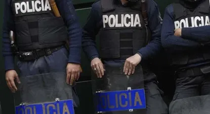 A pedido de Bonomi, investigan actuación de efectivos policiales que agredieron a hinchas