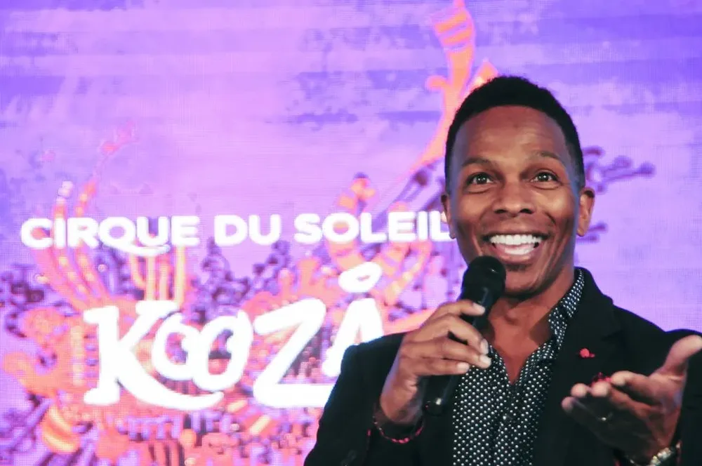 Ron Kellum, director artístico del espectáculo KOOZA.