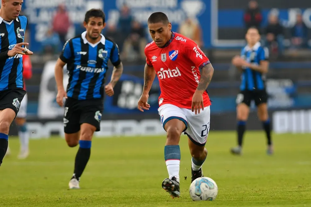 Liverpool recibe a Nacional