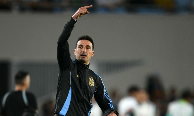 Lionel Scaloni, técnico de Argentina, en el partido ante Brasil por Eliminatorias