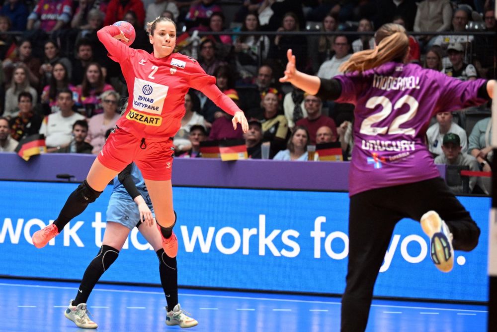 Sanja Radosavljevic y Agustina Modernell