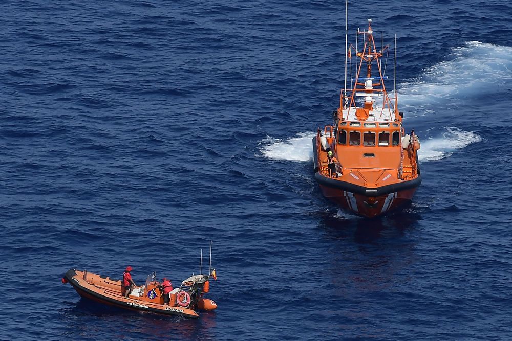 06e906941db1e1233f209973b0238a38c23035f8w